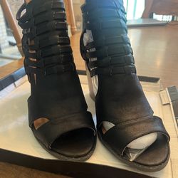 Women’s Peep Toe Sandal