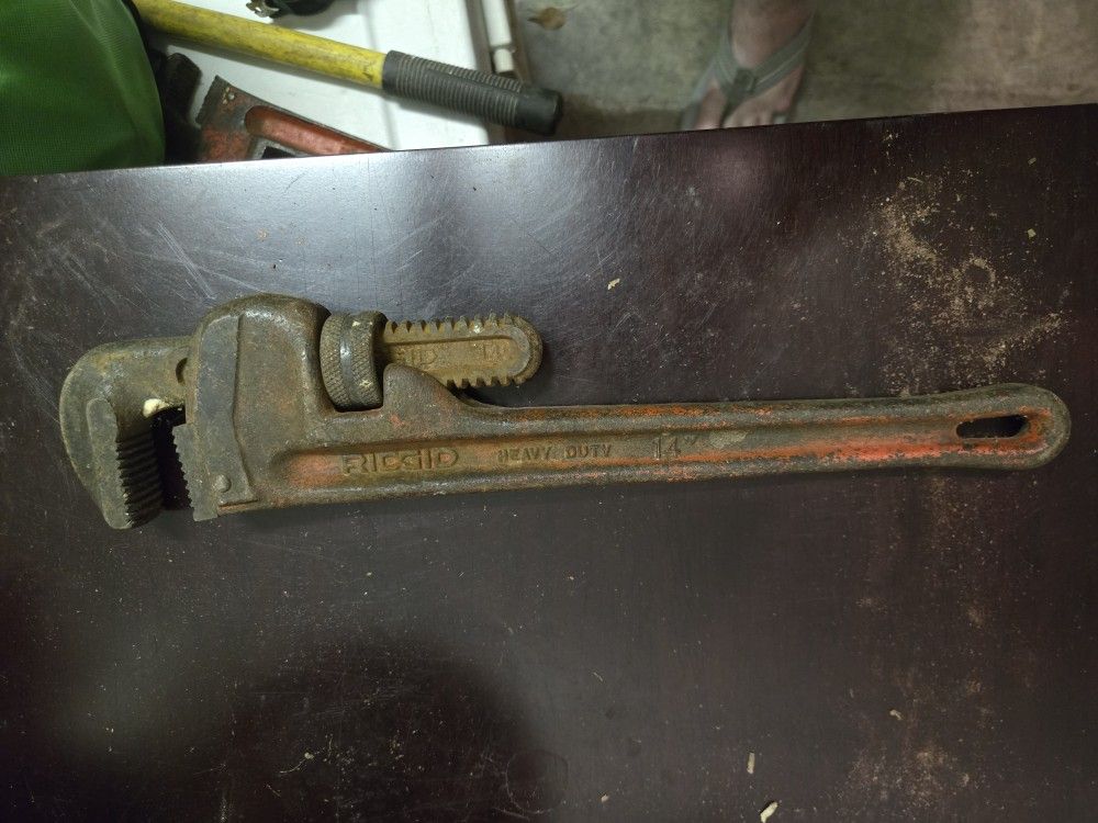 Riddle Pipe Wrench 14