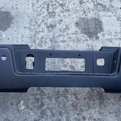 LA Zona Auto Parts 2015 to 2019 Chevy Silverado GM Sierra 2500 Negro Back Bumper Defensa Tracera Black 