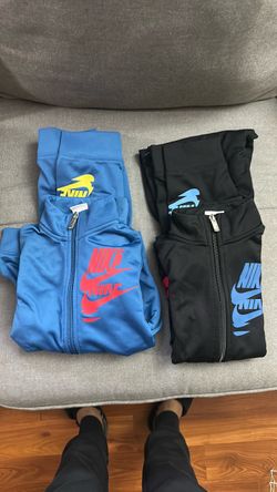 $2 each pair - Used Nike suit track 6-7yrs old PICK UP ONLY