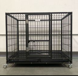 43Heavy  duty  single dog kennel with feeding door