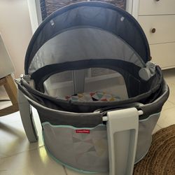 Portable Bassinet Play Space On The Go Baby Dome