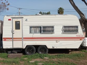 17" X 8" Prawler Camping Trailer