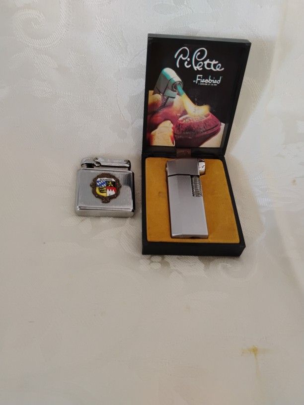 VINTAGE LIGHTERS