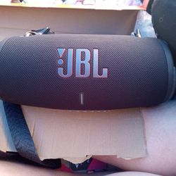 Black JBL SPEAKER 