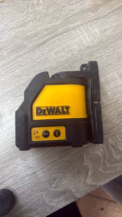 Laser dewalt rojo