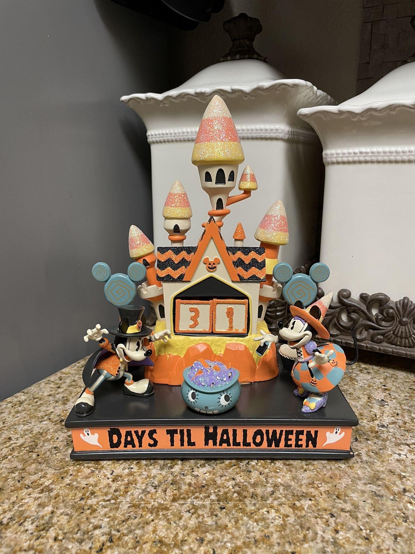 Disney Mickey And Minnie Halloween Figurine Statue