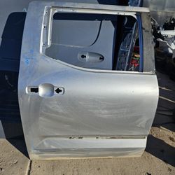 Toyota Tundra Right Rear Door Oem