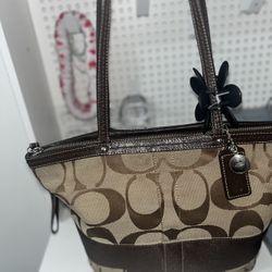 Coach Tote Bag 