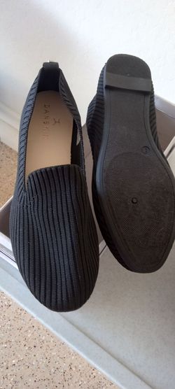 NEW Danskin slip ons sz 8