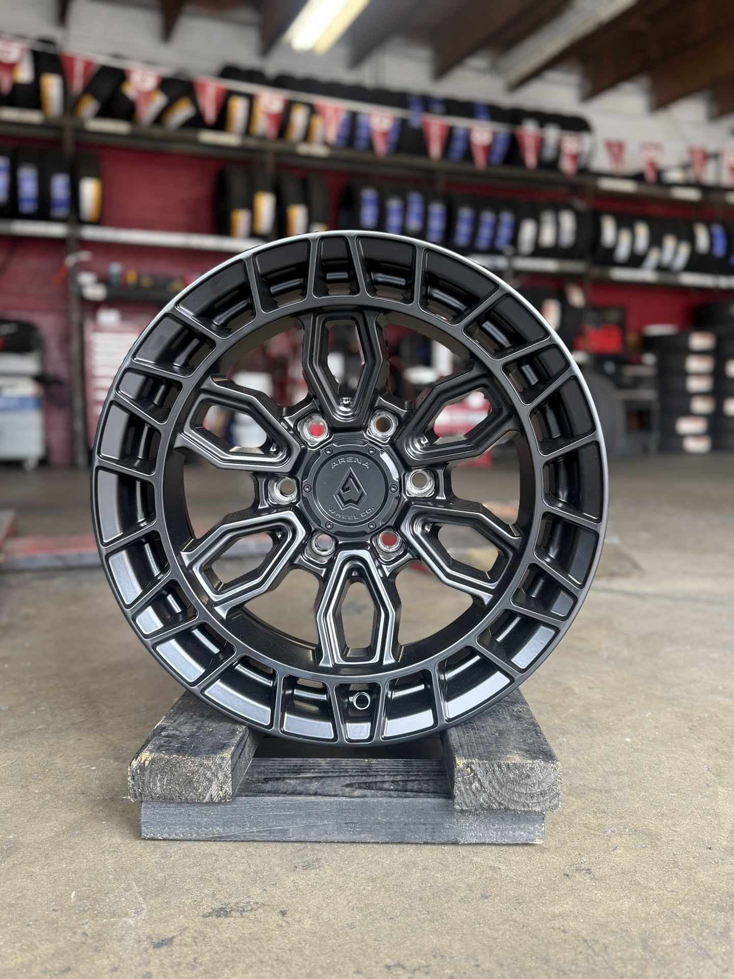 Arena 17x9 | 6x139