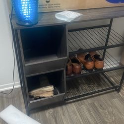 Shoe rack