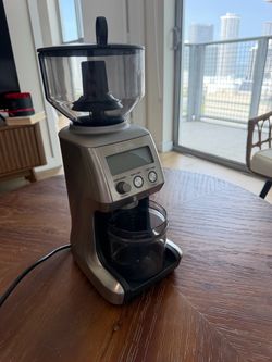 Breville Smart Grinder Pro Coffee Grinder – Like New + Original Box