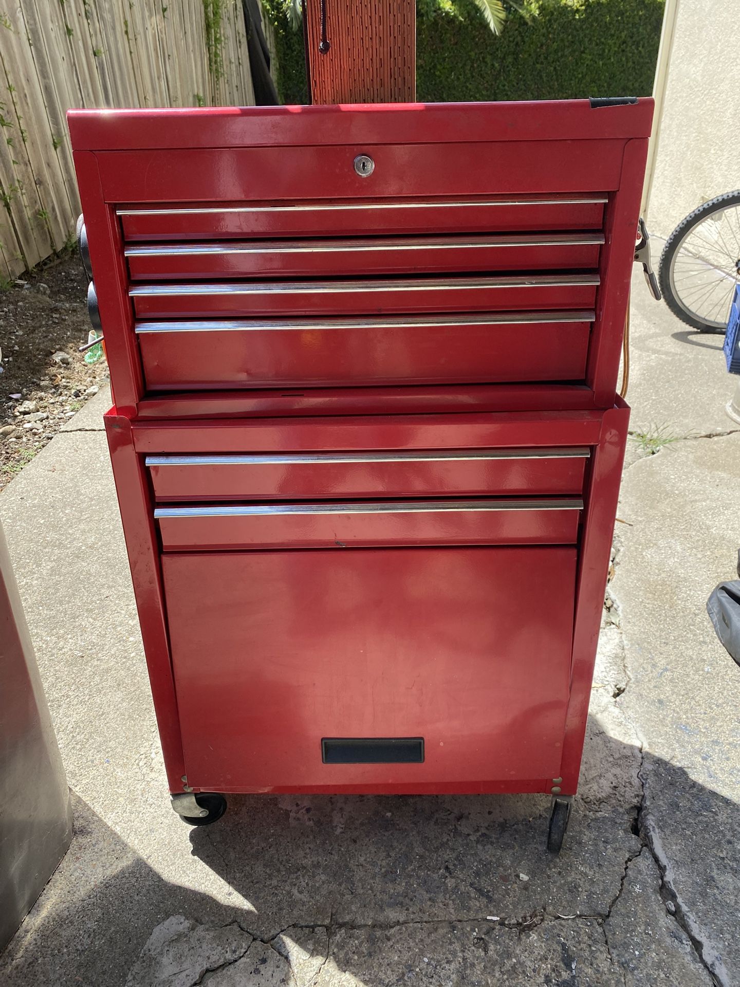 TOOL BOX