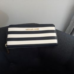 Michael Kors wallet