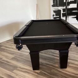 Pool Table 8ft ( Free Delivery & Set Up ) 