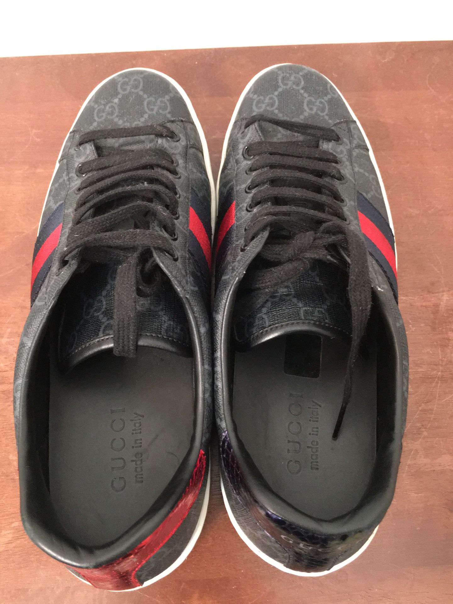 Gucci men’s Shoe Size 8.5 and Made in Italy for Sale in