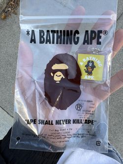 Brand New Authentic A BATHING APE Keychain New