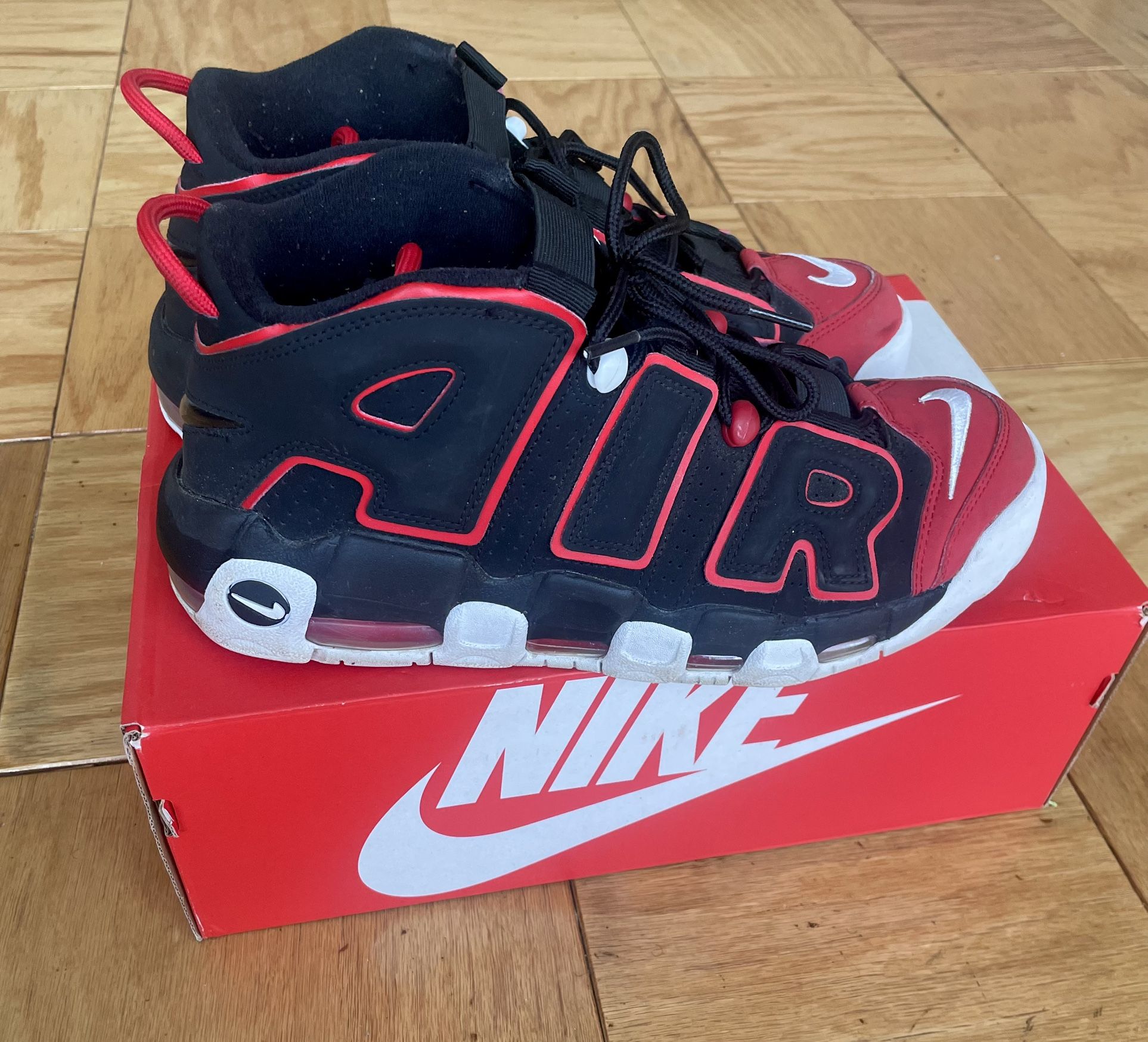 Size: 9.5