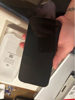 Google Pixel 10 – 256GB – Unlocked – Brand New (Open Box)