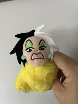 Cruella Cutie Cuffs Plushie