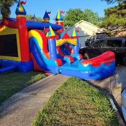bounce house, moonwalk, waterslide. brincolin 