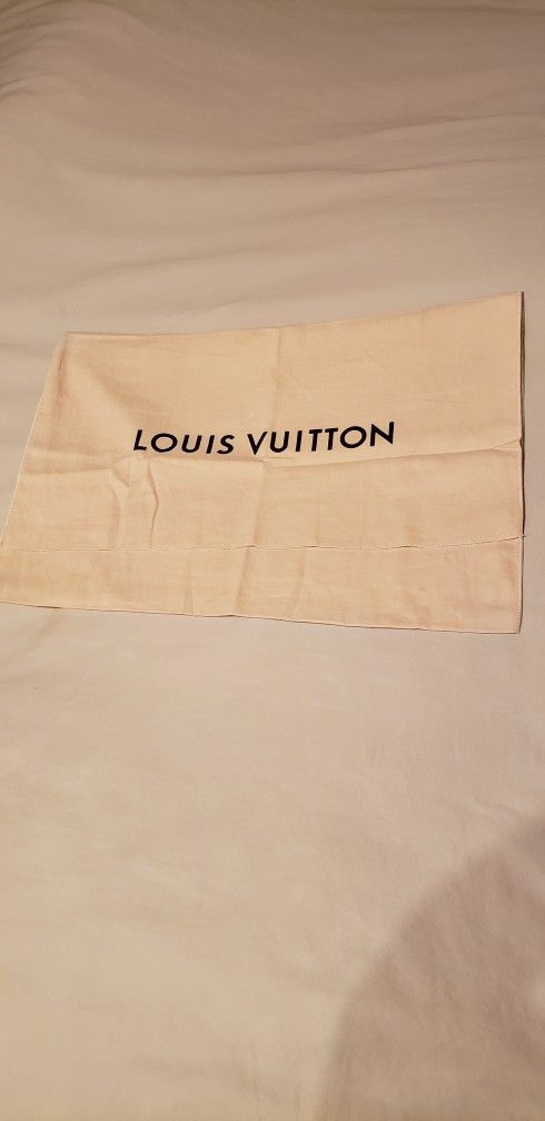 Louis Vuitton Dust Bag For Purse Or Hand bag 22" x 15" Cream Luxury Designer Excellent Condition
Like New