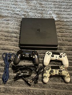 Sony PlayStation 4 Slim with 3 Controllers