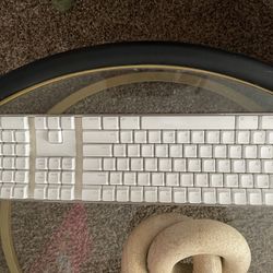 Apple Wireless Keyboard And Mouse