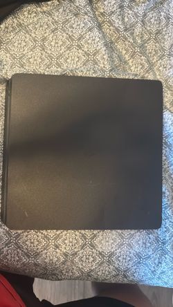 PlayStation 4(make offer)ps4