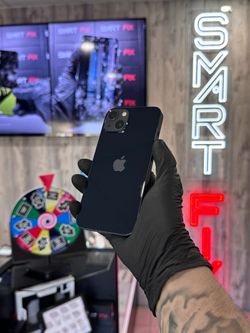 Apple iPhone 13 128 GB - Black (Unlocked) + Warranty