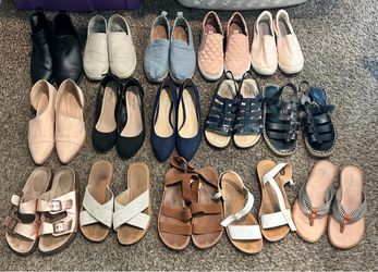 15x Woman’s Slip Ons Sandals Heels Lot Shoes
