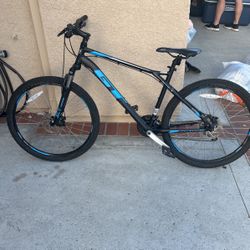 GT Mountain Bike