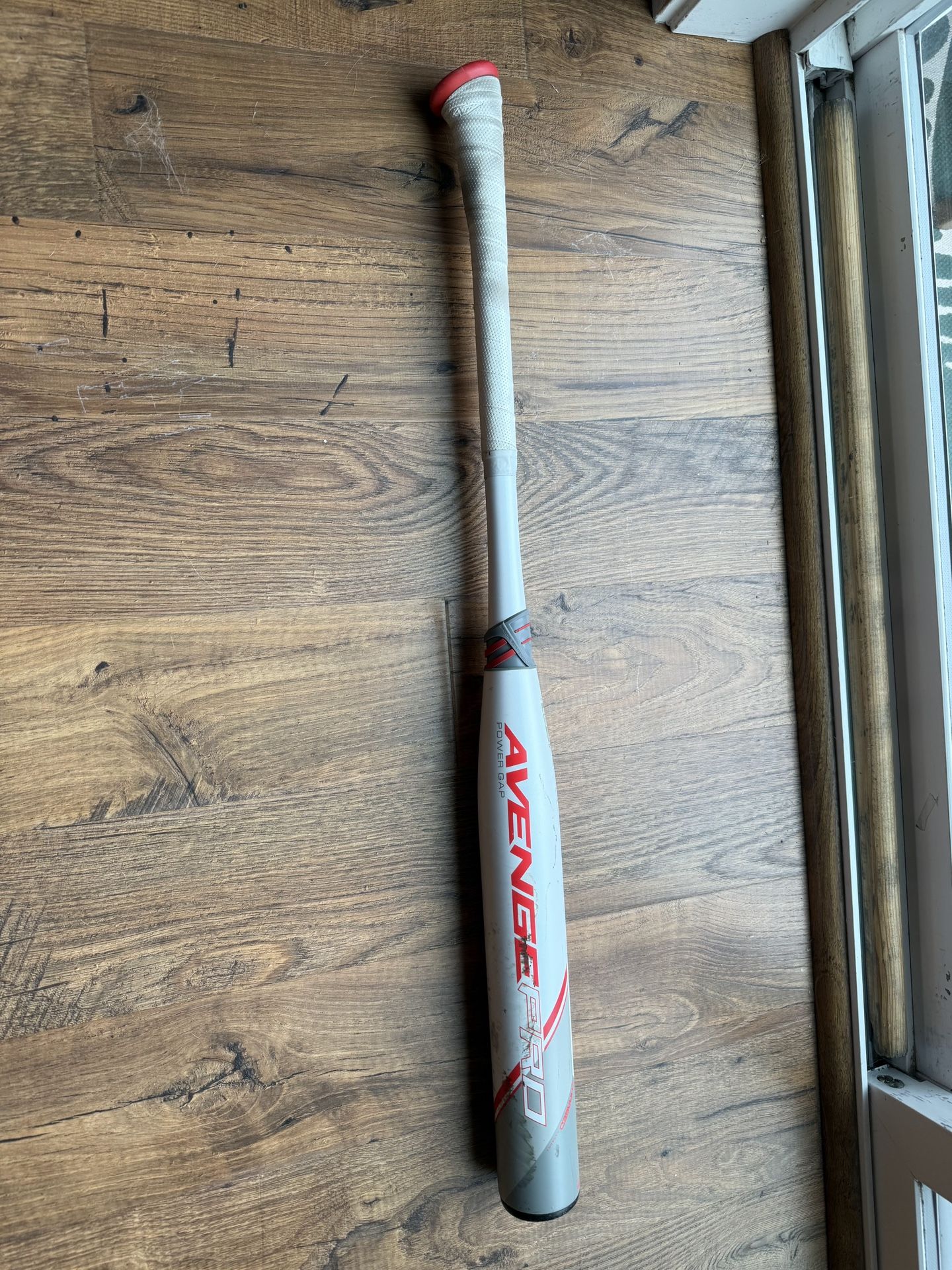 Axe Softball Bat 31 Inch -10