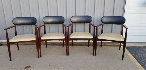 4 Mid Century Modern Chairs Furniture In St Louis Mo Offerup