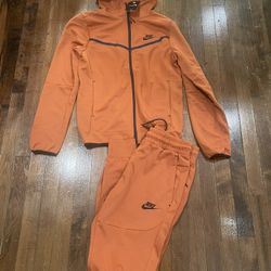 Nike Tech Jogger Suit Hoody Burnt Orange 