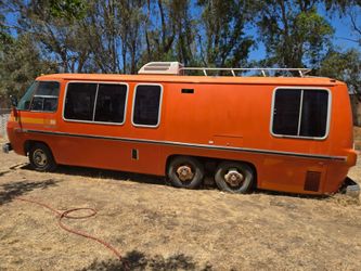 1974 GMC (PAINTED DESERT 260) MOTORHOME