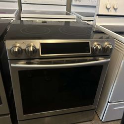 Samsung Slide In Stove (90 Day Warranty)