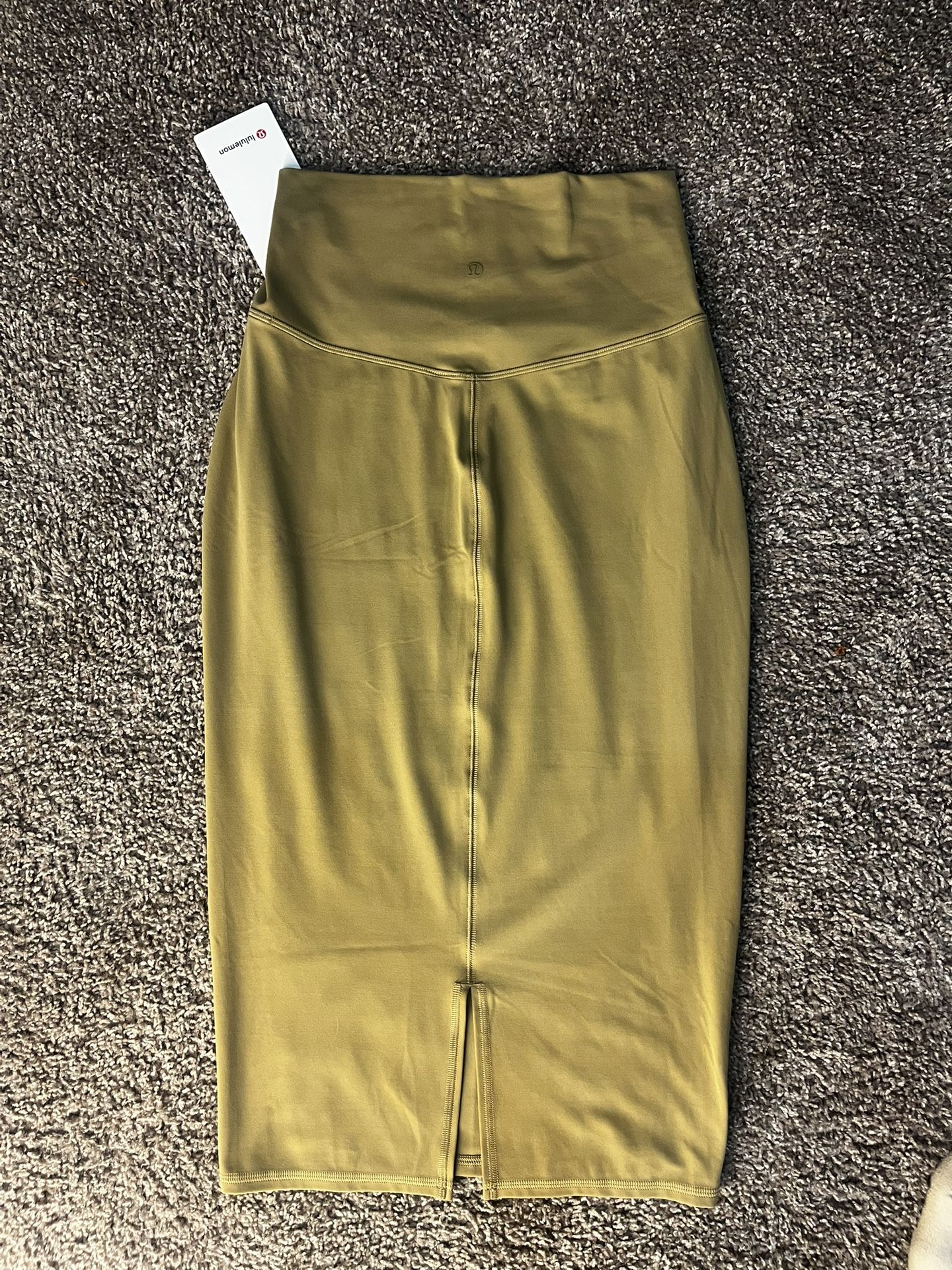 🔥Brand New Brown Lululemon Skirt Medium 🔥