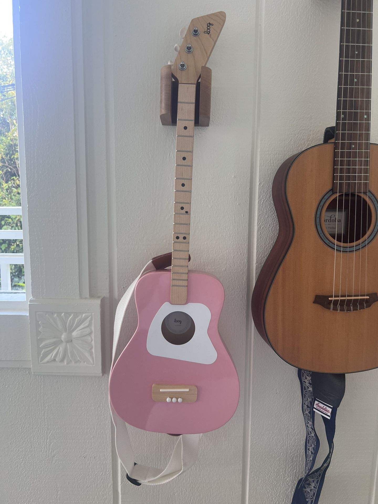Loog Pro Acoustic 