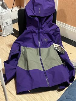 2026 Arc’teryx men’s rain coat
