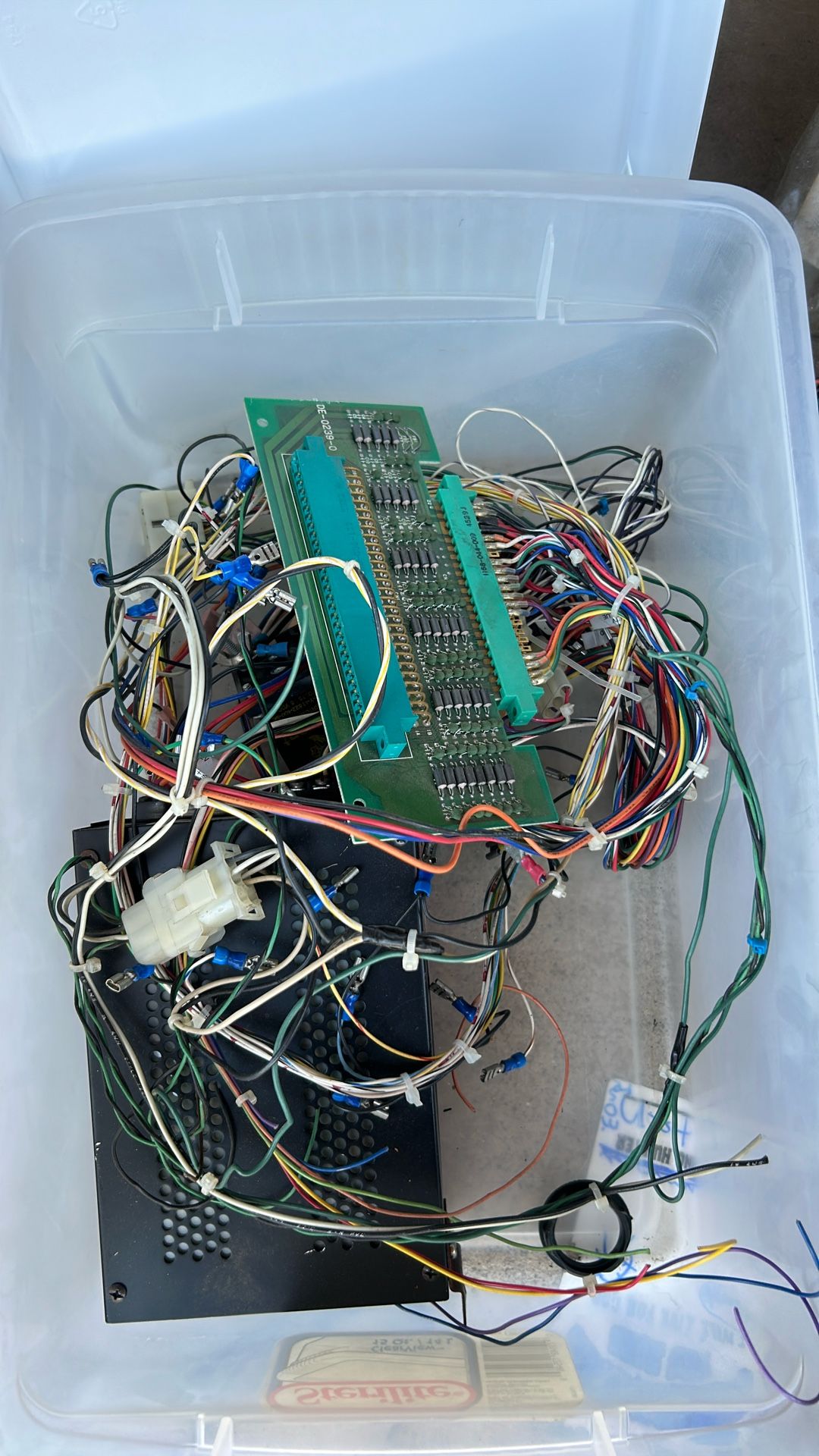 DE-0239-0 Arcade Pcb IO ? With Power Supply And Harness And Joysticks