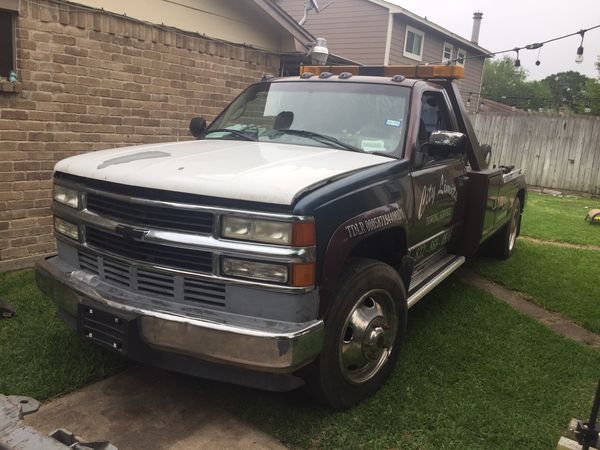 Wrecker/tow truck for Sale in Houston, TX - OfferUp