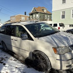 2008 Chrysler Town Country