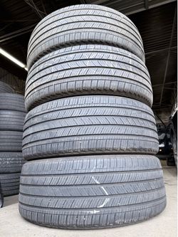 Michelin Primacy A/S Tires 235/55R19