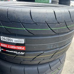 304/45/17. NITTO NT R2.
