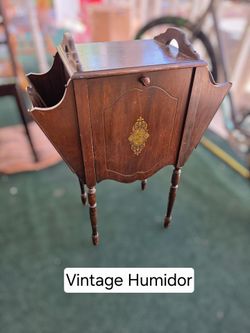 Vintage Antique Humidor