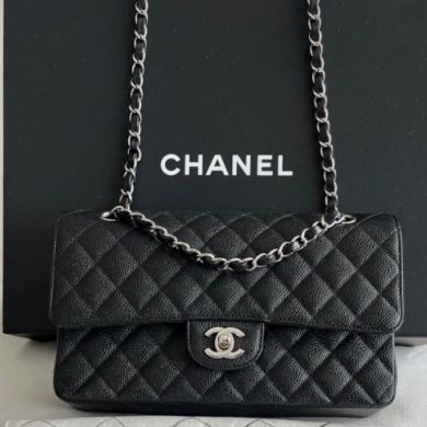 Chanel shoulder bag