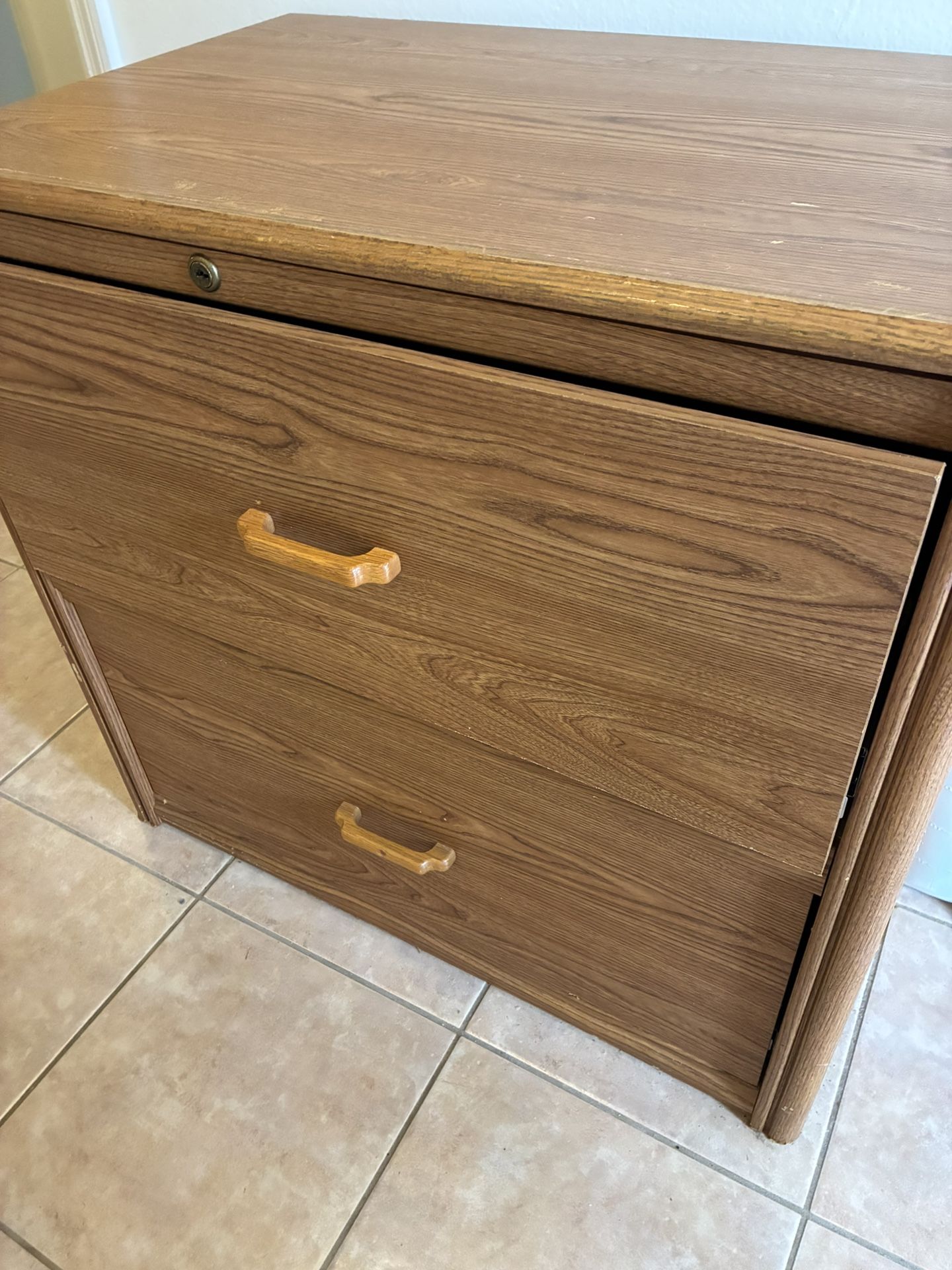 Lateral Two Drawer File Cabinet With Key