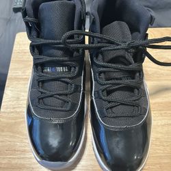 New Jordan  Size 12 378037-100